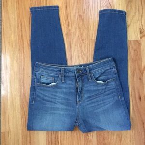 EUC Universal Thread High Rise Skinny Crop